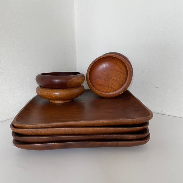 Teak Dinnerware Plate and Bowl Set | Set of Four